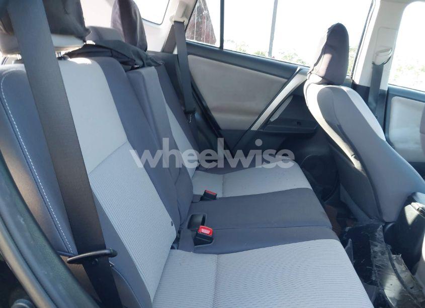 Photo 8 of 2015 Toyota Rav4 XLE (VIN 2T3WFREV9FW181783)