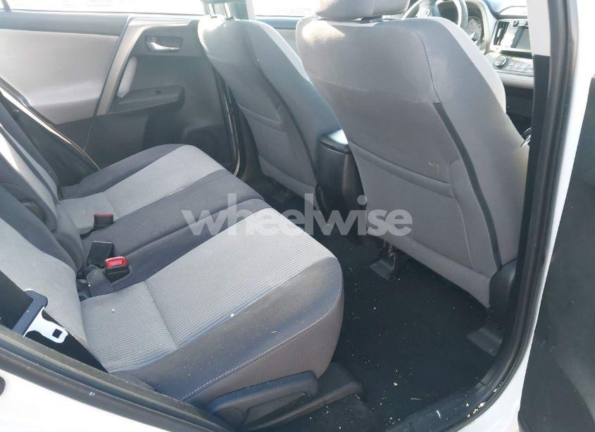 Photo 8 of 2015 Toyota Rav4 XLE (VIN 2T3WFREV9FW185056)