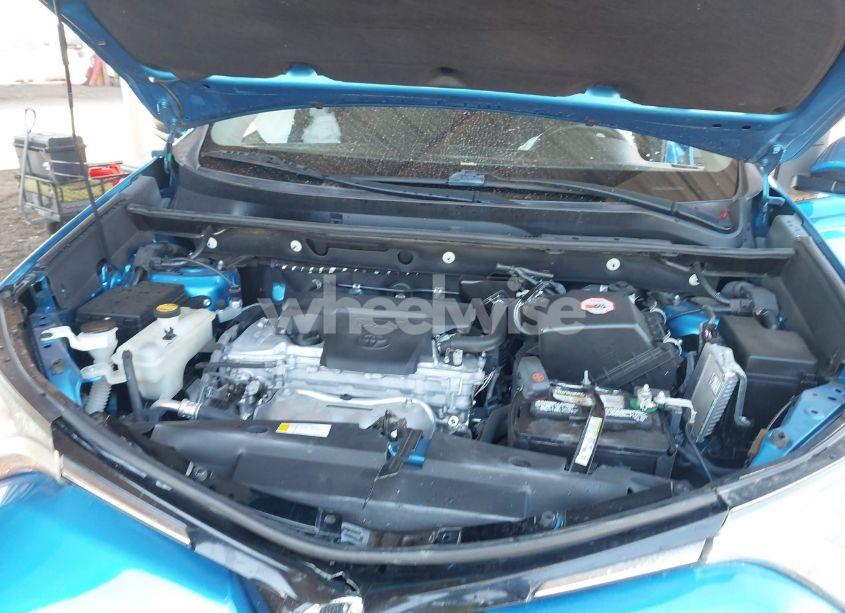 Photo 10 of 2016 Toyota Rav4 XLE (VIN 2T3WFREV9GW237691)