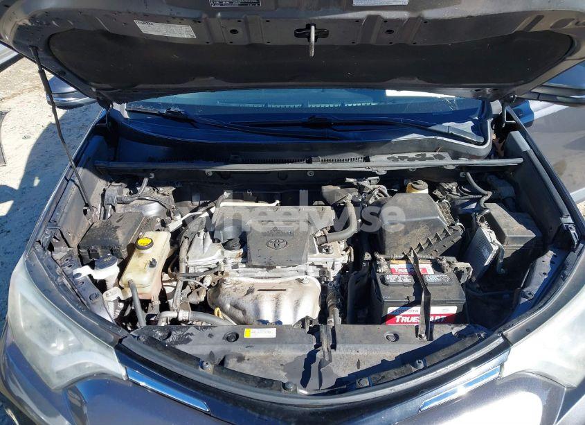 Photo 10 of 2016 Toyota Rav4 XLE (VIN 2T3WFREV9GW280895)