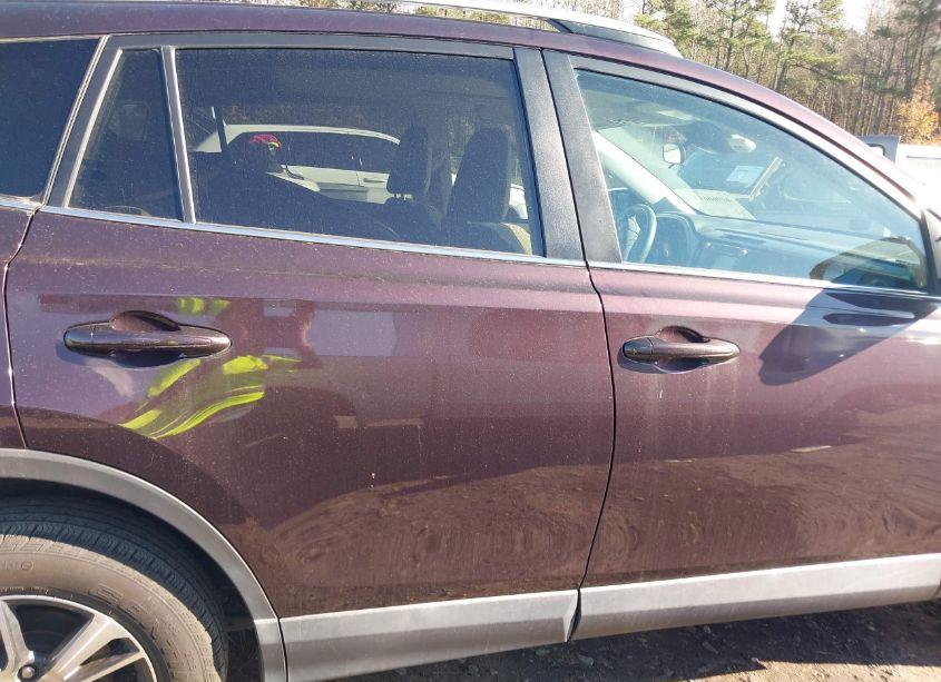 Photo 14 of 2017 Toyota Rav4 XLE (VIN 2T3WFREV9HW337775)