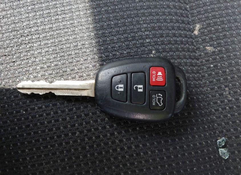 Photo 11 of 2017 Toyota Rav4 XLE (VIN 2T3WFREV9HW355516)