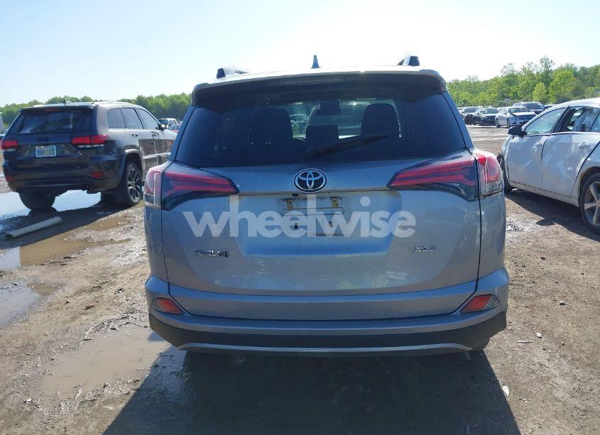 Photo 17 of 2017 Toyota Rav4 XLE (VIN 2T3WFREV9HW401653)