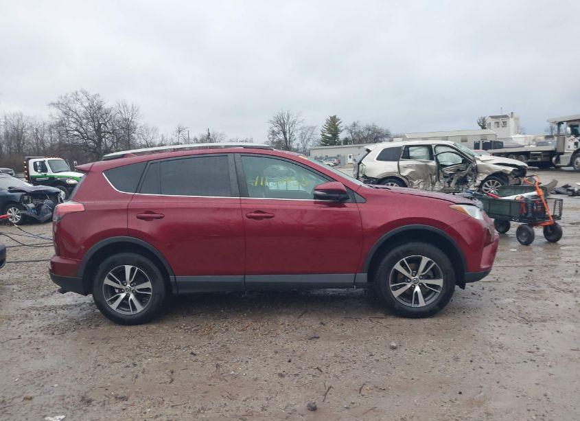 Photo 13 of 2018 Toyota Rav4 ADVENTURE/XLE (VIN 2T3WFREV9JW433640)