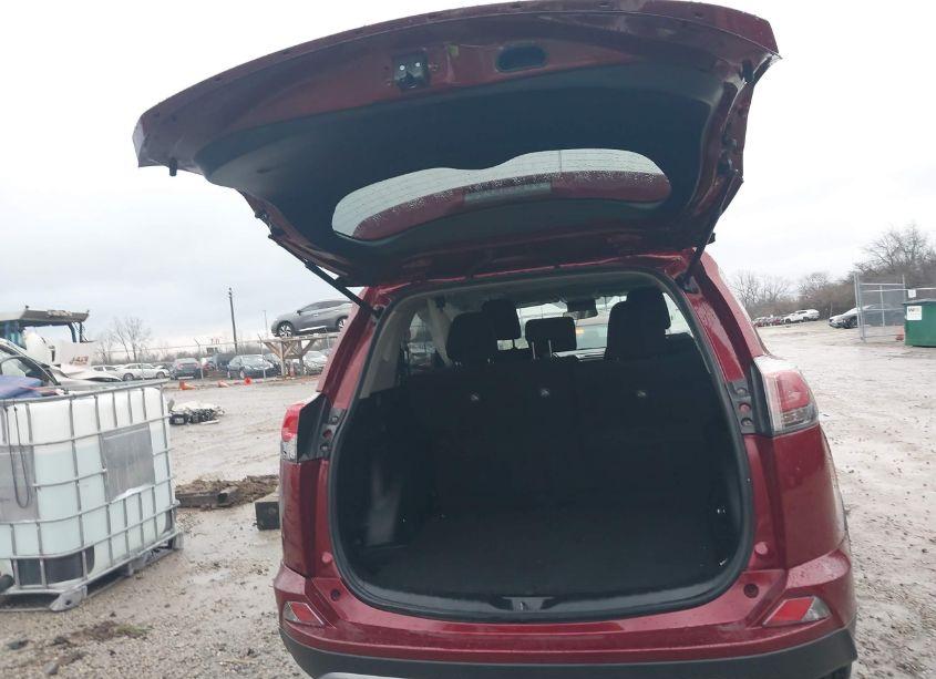 Photo 16 of 2018 Toyota Rav4 ADVENTURE/XLE (VIN 2T3WFREV9JW433640)