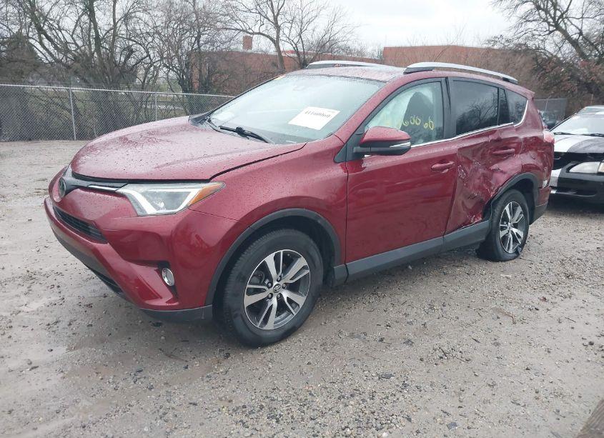 Photo 2 of 2018 Toyota Rav4 ADVENTURE/XLE (VIN 2T3WFREV9JW433640)