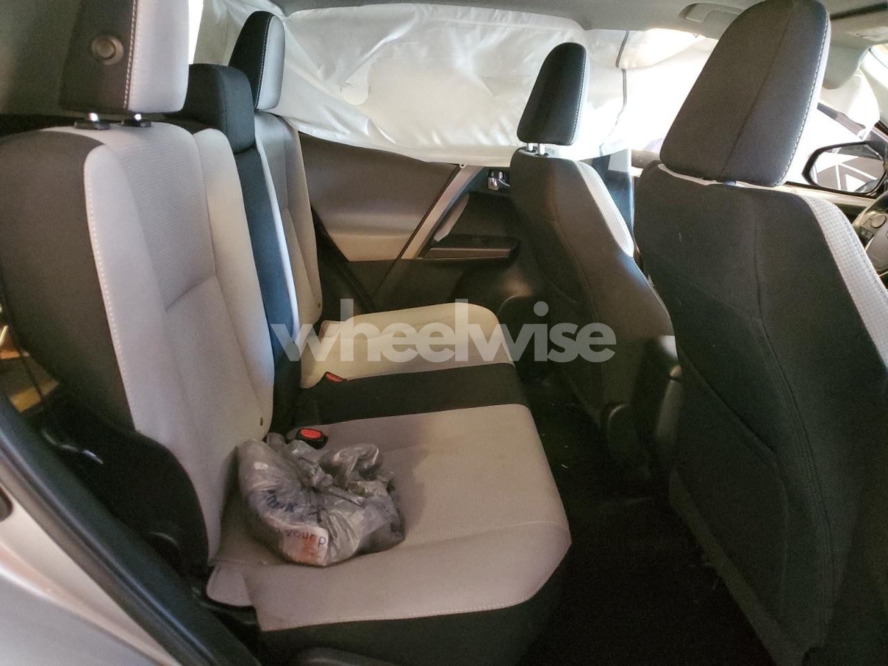 Photo 11 of 2018 TOYOTA RAV4 ADVENTURE (VIN 2T3WFREV9JW443553)