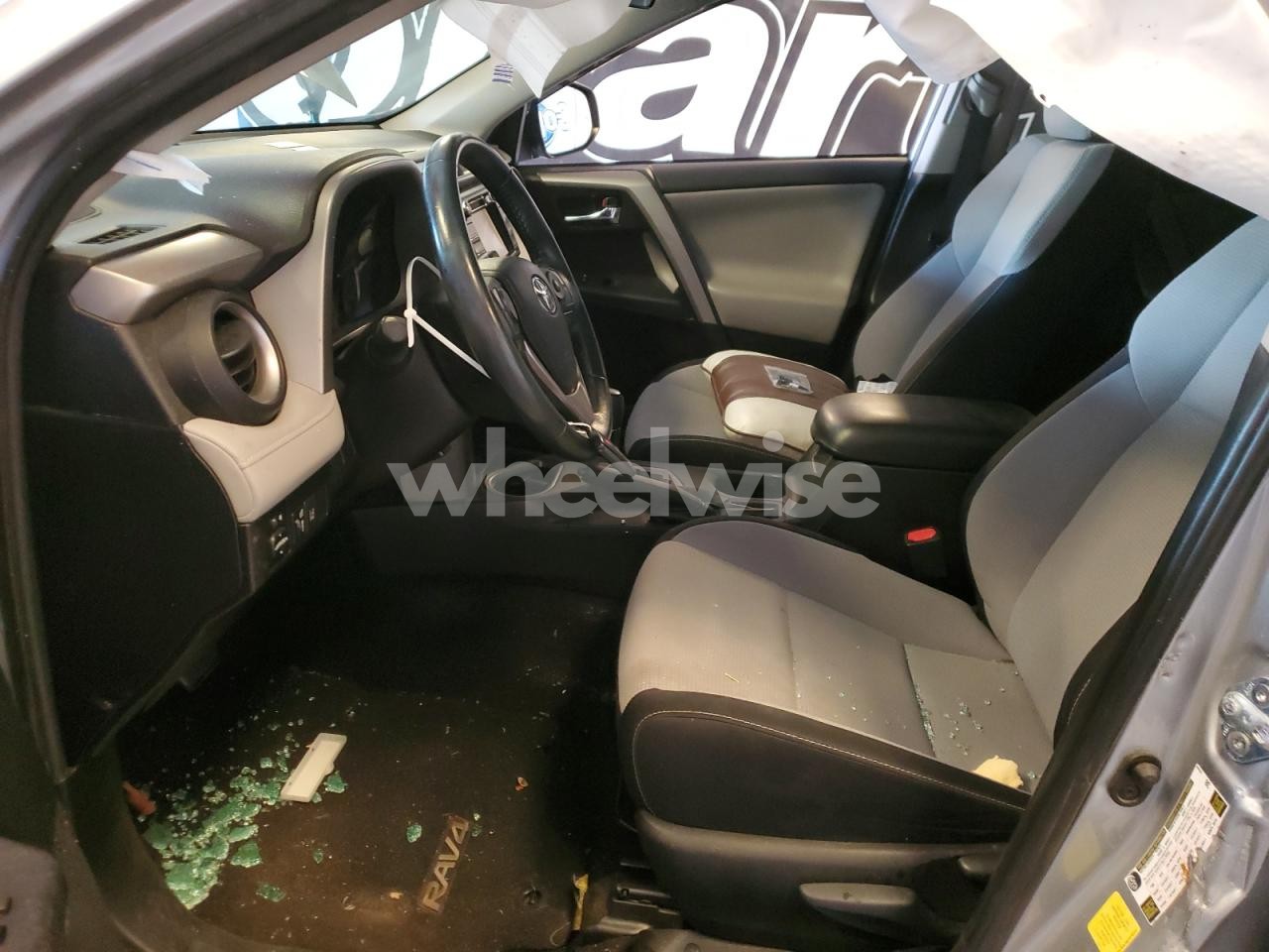 Photo 7 of 2018 TOYOTA RAV4 ADVENTURE (VIN 2T3WFREV9JW443553)