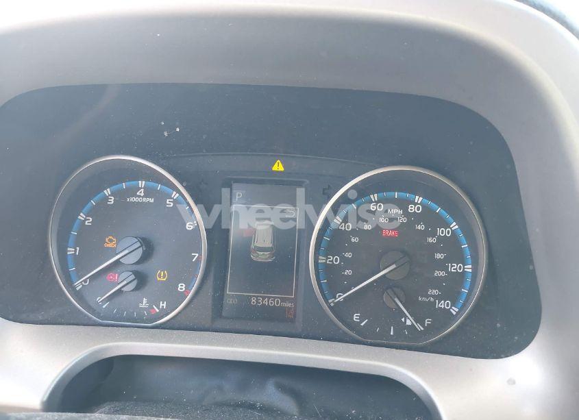 Photo 7 of 2018 Toyota Rav4 XLE (VIN 2T3WFREV9JW484183)