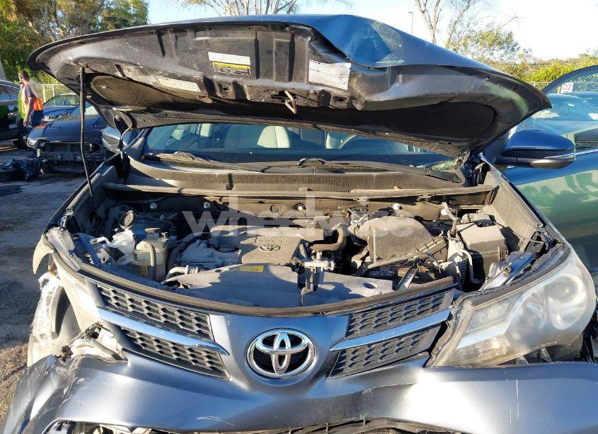 Photo 10 of 2014 Toyota Rav4 XLE (VIN 2T3WFREVXEW083067)