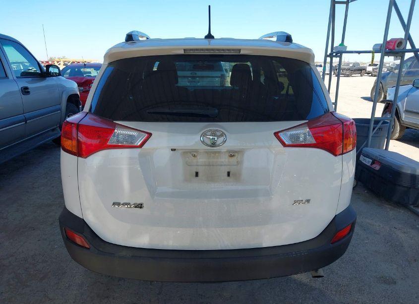 Photo 16 of 2015 Toyota Rav4 XLE (VIN 2T3WFREVXFW161395)