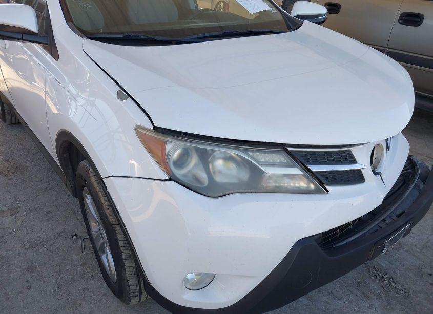 Photo 6 of 2015 Toyota Rav4 XLE (VIN 2T3WFREVXFW161395)