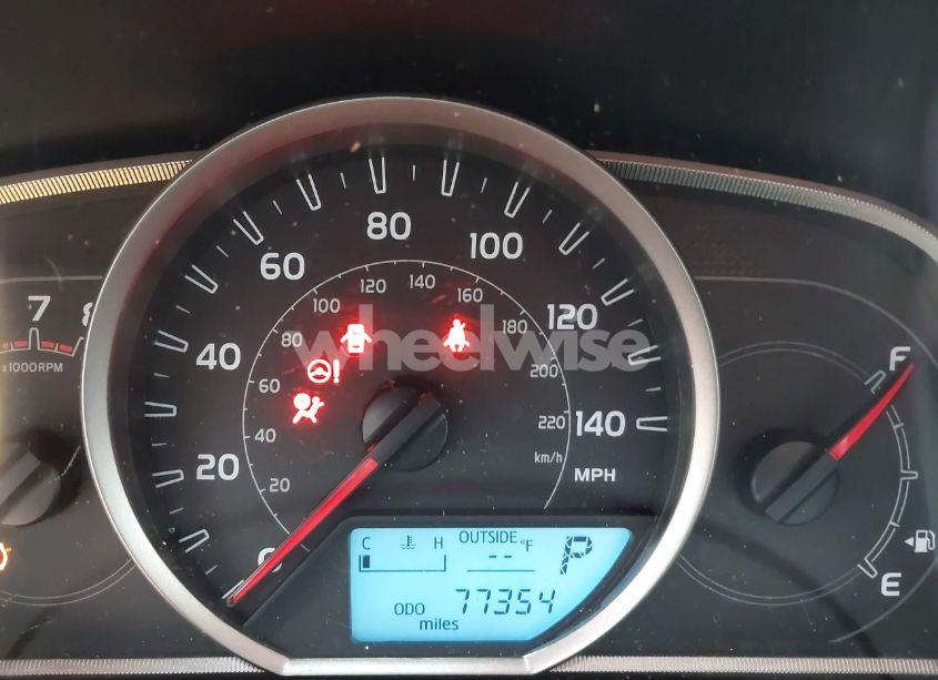 Photo 15 of 2015 Toyota Rav4 XLE (VIN 2T3WFREVXFW210286)