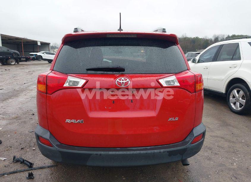 Photo 16 of 2015 Toyota Rav4 XLE (VIN 2T3WFREVXFW210286)