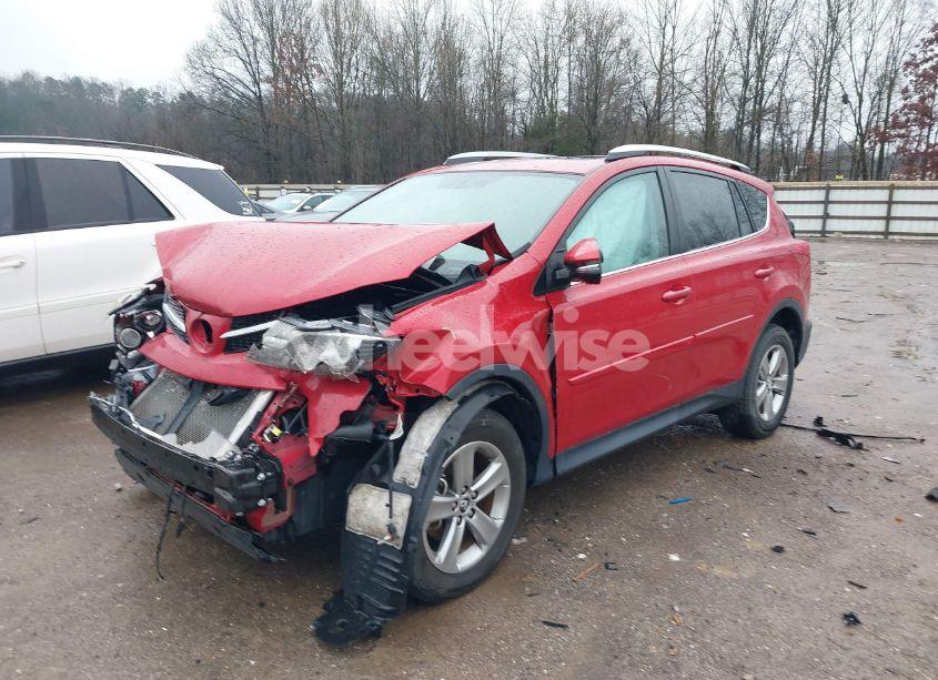 Photo 2 of 2015 Toyota Rav4 XLE (VIN 2T3WFREVXFW210286)