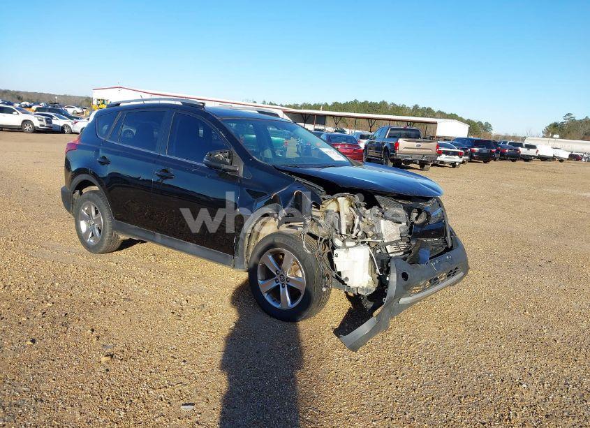 2015 Toyota Rav4 XLE (VIN 2T3WFREVXFW223071) main photo