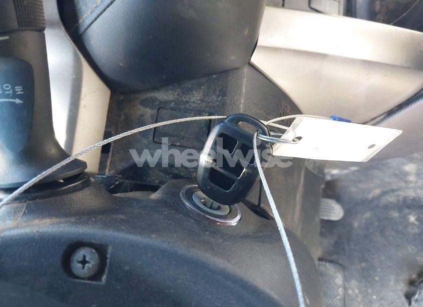 Photo 11 of 2015 Toyota Rav4 XLE (VIN 2T3WFREVXFW223071)