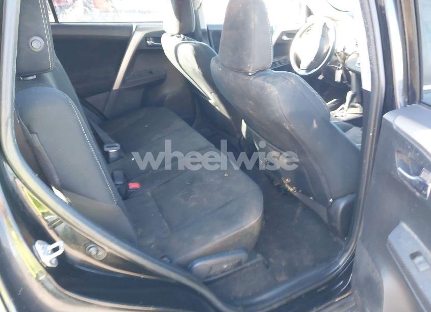 Photo 8 of 2015 Toyota Rav4 XLE (VIN 2T3WFREVXFW223071)