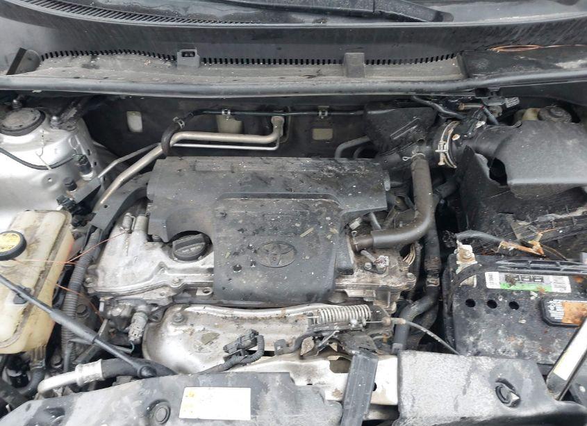 Photo 10 of 2015 Toyota Rav4 XLE (VIN 2T3WFREVXFW233342)