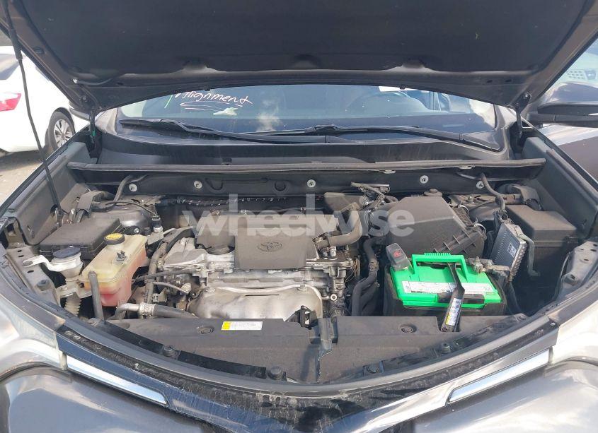Photo 10 of 2016 Toyota Rav4 XLE (VIN 2T3WFREVXGW240213)