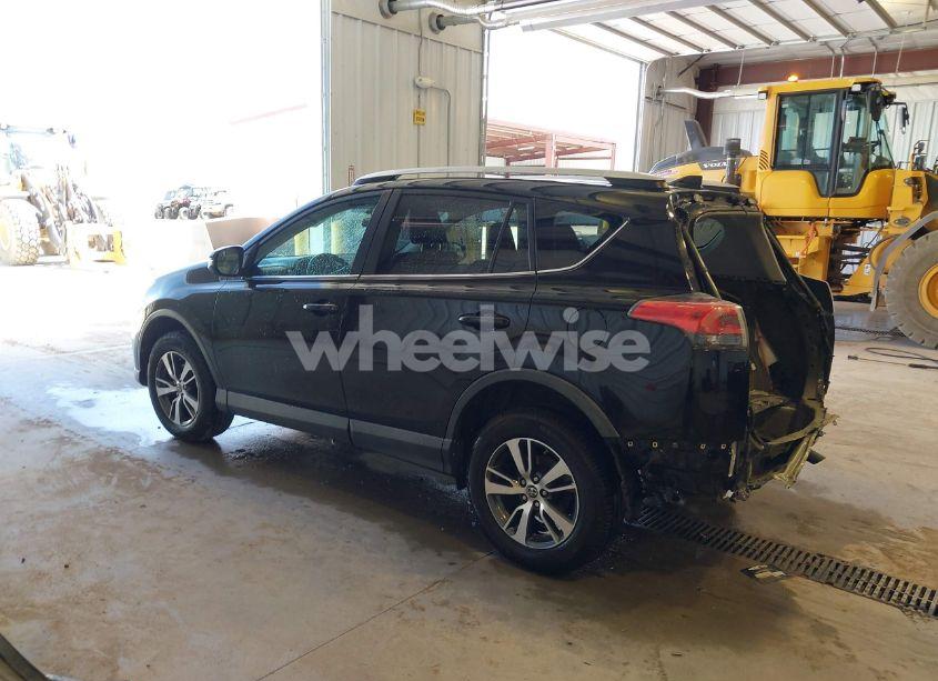 Photo 3 of 2016 Toyota Rav4 XLE (VIN 2T3WFREVXGW252362)