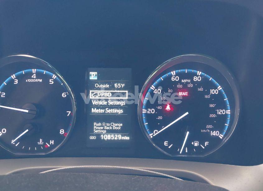 Photo 7 of 2016 Toyota Rav4 XLE (VIN 2T3WFREVXGW252362)