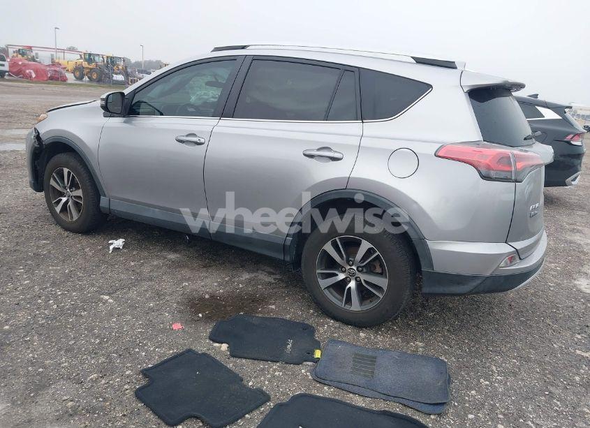 Photo 3 of 2016 Toyota Rav4 XLE (VIN 2T3WFREVXGW302855)