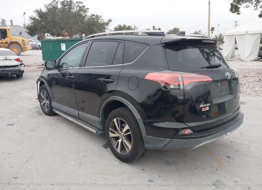 Photo 3 of 2017 Toyota Rav4 XLE (VIN 2T3WFREVXHW352429)