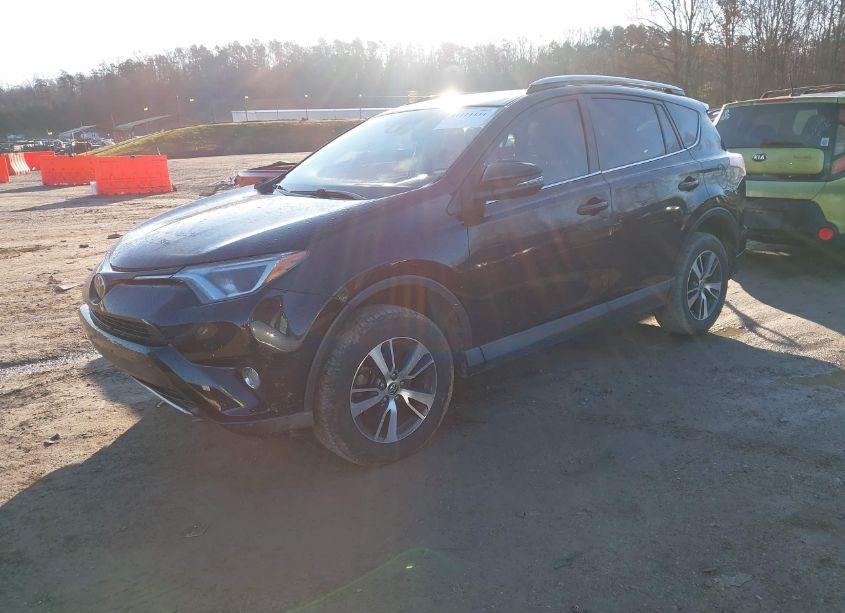 Photo 2 of 2017 Toyota Rav4 XLE (VIN 2T3WFREVXHW366976)