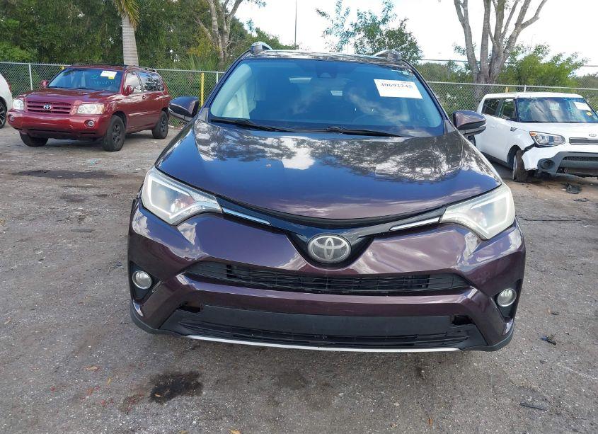 Photo 12 of 2017 Toyota Rav4 XLE (VIN 2T3WFREVXHW369618)
