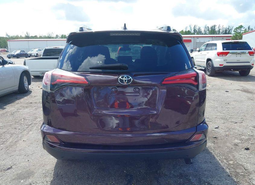 Photo 16 of 2017 Toyota Rav4 XLE (VIN 2T3WFREVXHW369618)