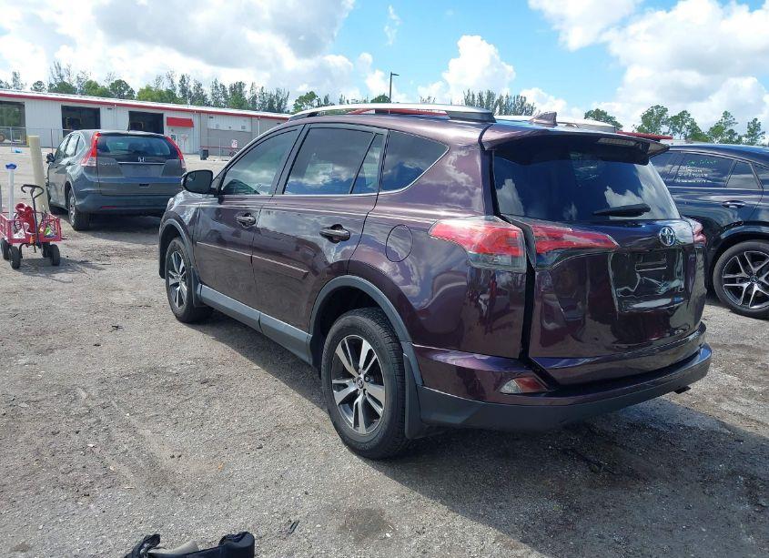 Photo 3 of 2017 Toyota Rav4 XLE (VIN 2T3WFREVXHW369618)