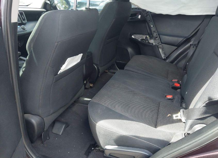 Photo 8 of 2017 Toyota Rav4 XLE (VIN 2T3WFREVXHW369618)