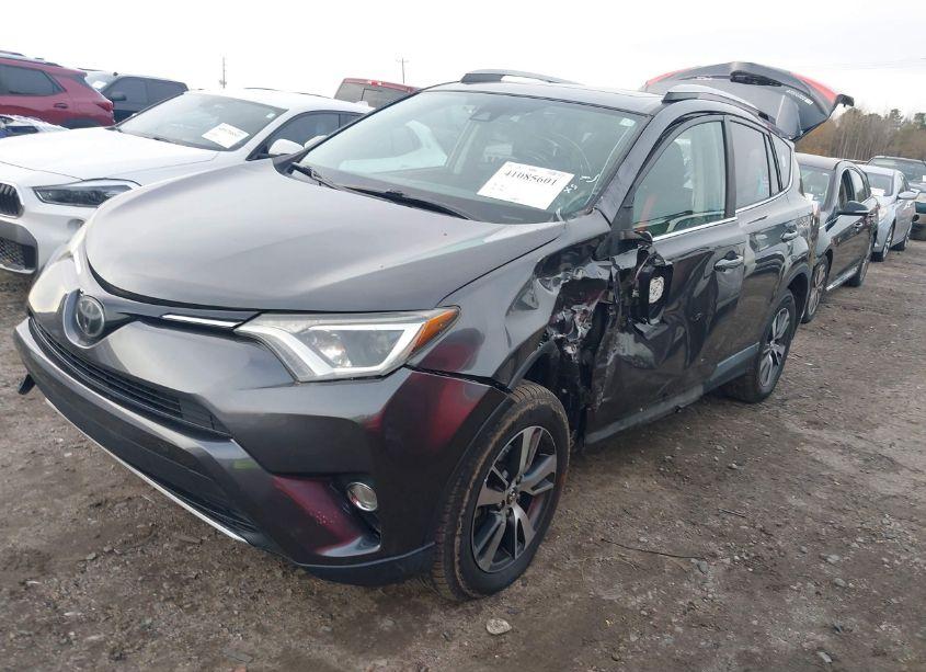 Photo 2 of 2017 Toyota Rav4 XLE (VIN 2T3WFREVXHW379937)