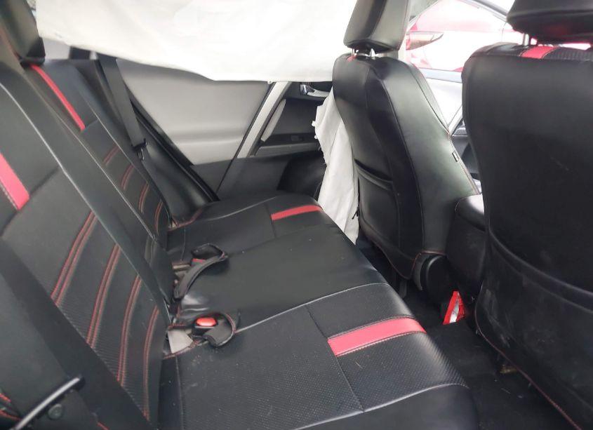 Photo 8 of 2017 Toyota Rav4 XLE (VIN 2T3WFREVXHW379937)