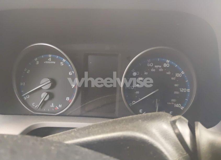 Photo 15 of 2018 Toyota Rav4 ADVENTURE/XLE (VIN 2T3WFREVXJW439060)