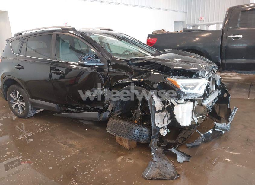 Photo 17 of 2018 Toyota Rav4 ADVENTURE/XLE (VIN 2T3WFREVXJW439060)