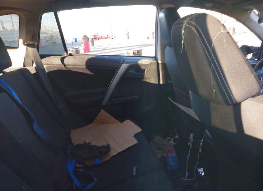 Photo 8 of 2018 Toyota Rav4 ADVENTURE/XLE (VIN 2T3WFREVXJW455940)