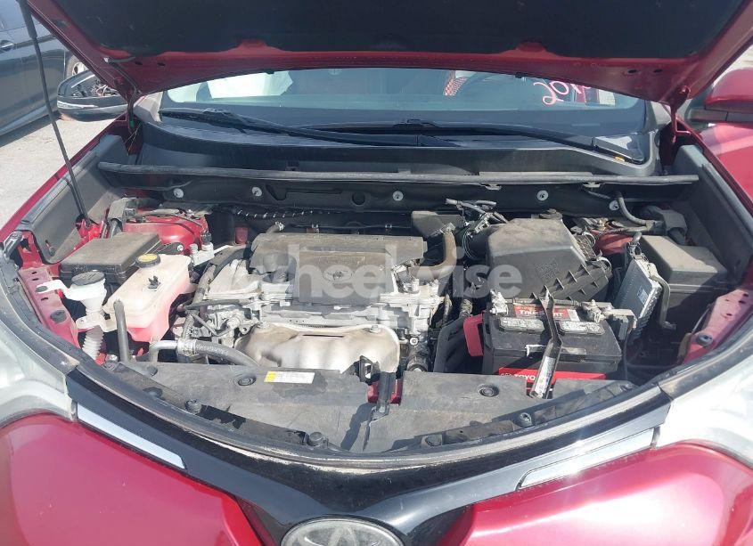 Photo 10 of 2018 Toyota Rav4 ADVENTURE/XLE (VIN 2T3WFREVXJW480854)