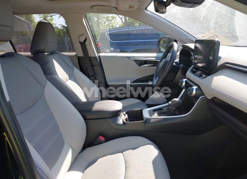 Photo 5 of 2024 Toyota Rav4 LIMITED (VIN 2T3Y1RFV8RC263984)