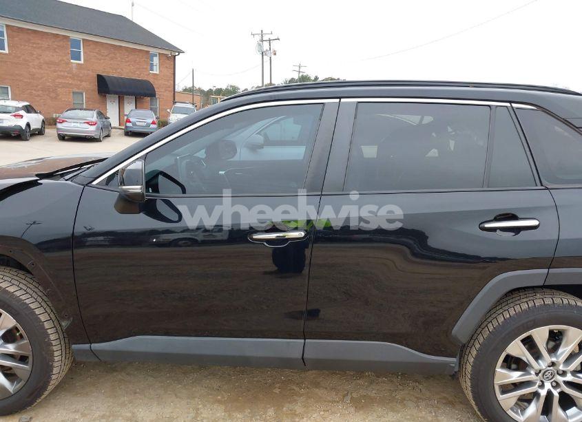 Photo 14 of 2019 Toyota Rav4 LIMITED (VIN 2T3Y1RFV9KC027222)