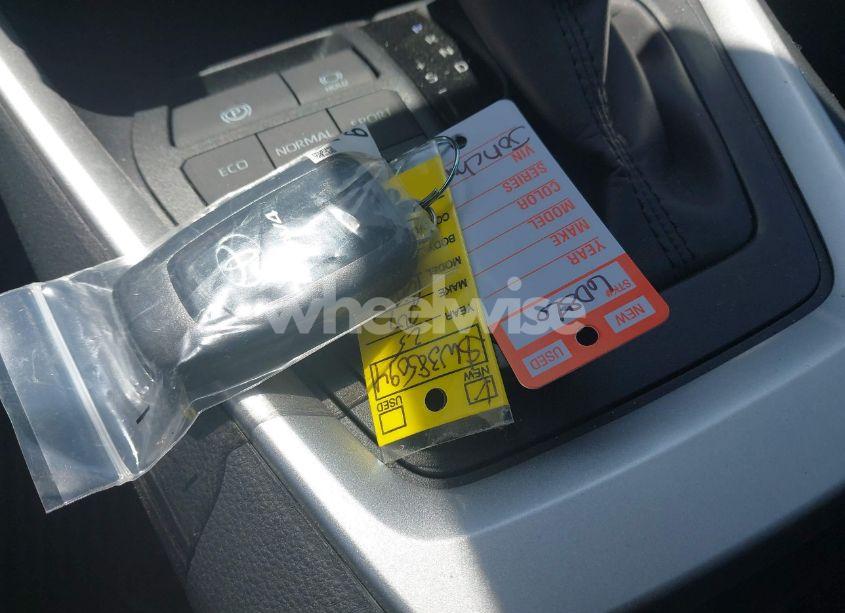 Photo 11 of 2025 Toyota Rav4 LIMITED (VIN 2T3Y1RFV9SW385094)