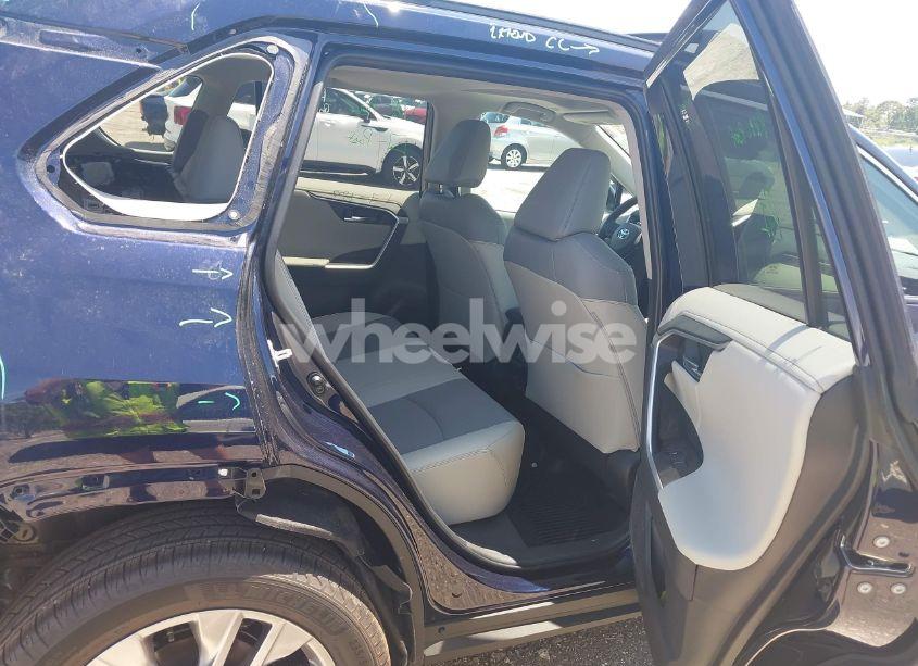 Photo 8 of 2025 Toyota Rav4 LIMITED (VIN 2T3Y1RFV9SW385094)