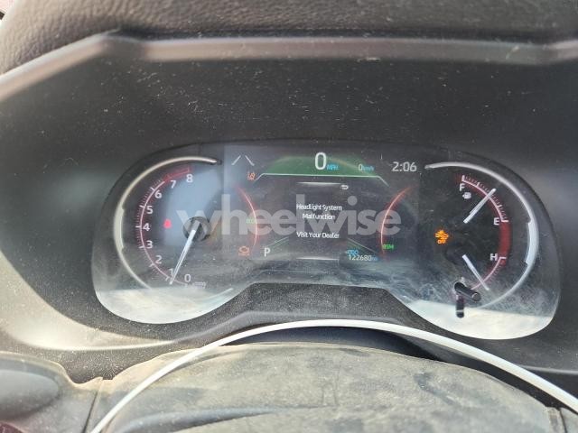 Photo 8 of 2019 TOYOTA RAV4 LIMITED (VIN 2T3Y1RFVXKC022658)