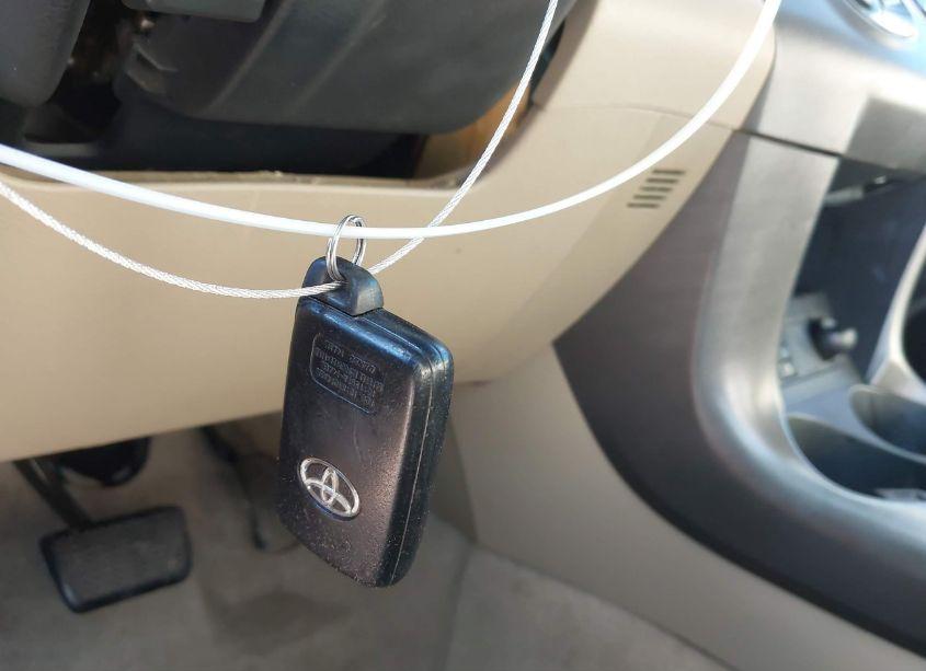 Photo 11 of 2012 Toyota Rav4 LIMITED (VIN 2T3YF4DV3CW123497)