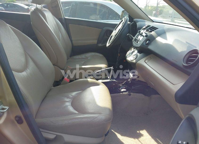 Photo 5 of 2010 Toyota Rav4 LIMITED (VIN 2T3YF4DV7AW023884)