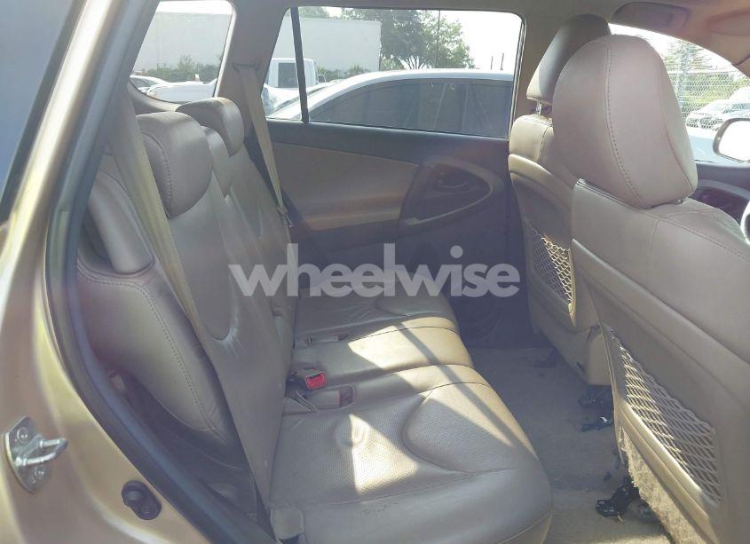 Photo 8 of 2010 Toyota Rav4 LIMITED (VIN 2T3YF4DV7AW023884)