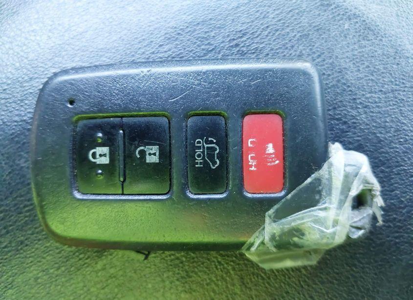 Photo 11 of 2014 Toyota Rav4 LIMITED (VIN 2T3YFREV0EW130096)