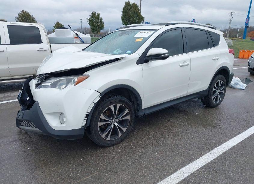Photo 2 of 2015 Toyota Rav4 LIMITED (VIN 2T3YFREV0FW149104)