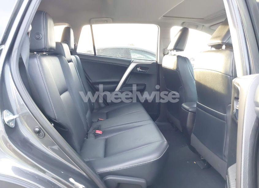 Photo 8 of 2015 Toyota Rav4 LIMITED (VIN 2T3YFREV0FW158384)